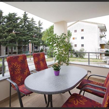 Adria Apartments Porec Bagian luar foto